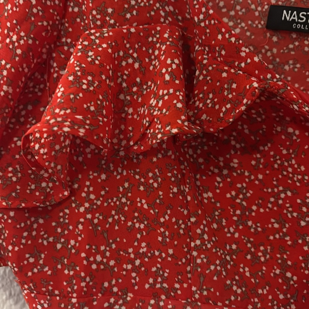 Red Floral Ruffle Top - Picture 5 of 7